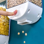 Distributeurs d'aliments secs